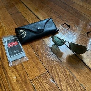 Ray-Ban Small Metal Aviator Sunglasses Grey